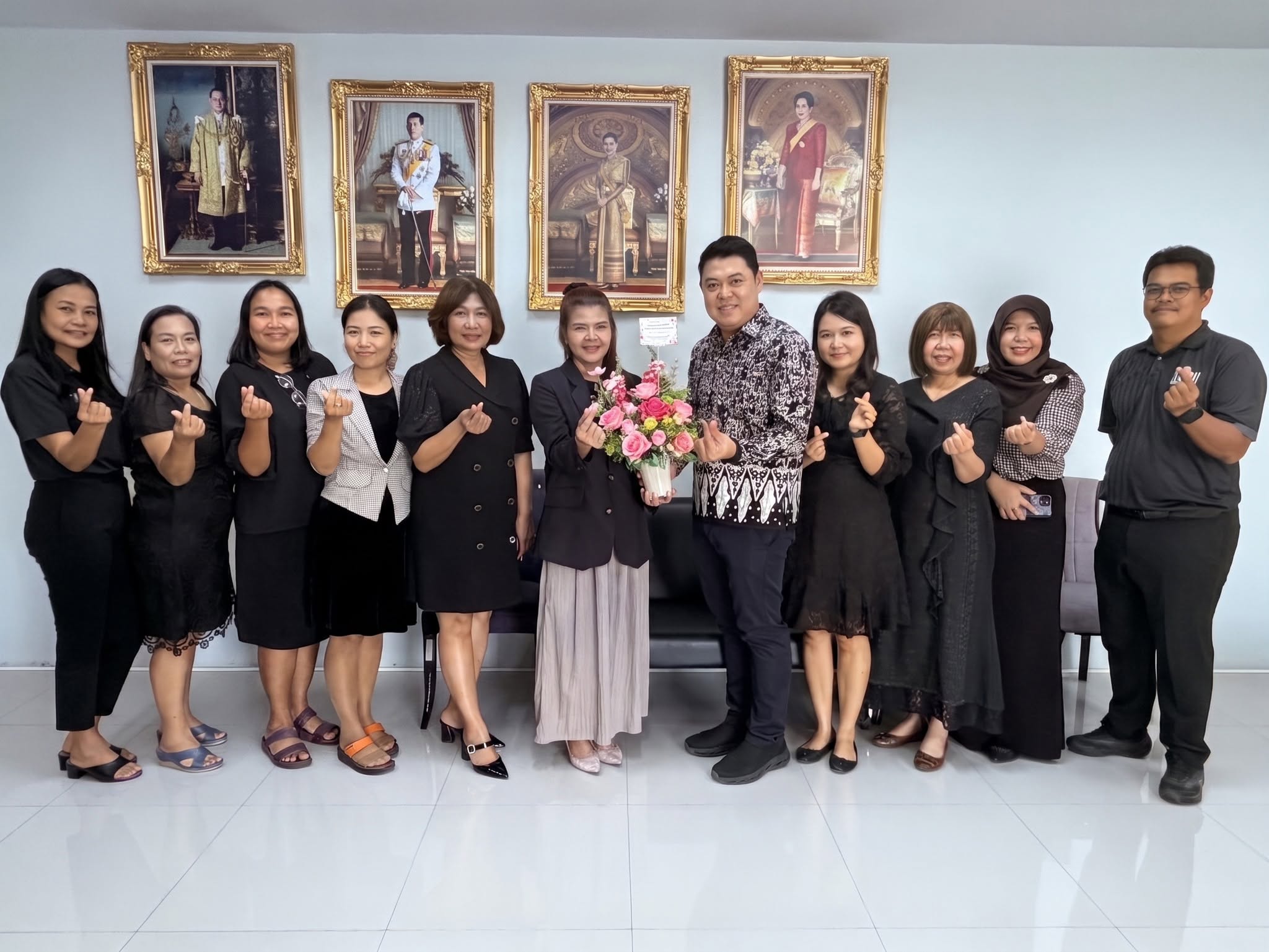 คณะครุศาสตร์ร่วมแสดงความยินดีกับคณบดีคณะวิทยาการจัดการในวาระการดำรงตำแหน่งใหม่ วันที่ 24 สิงหาคม 2569