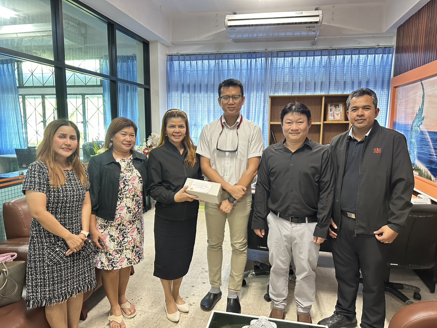คณะวิทยาการจัดการ มรภ.สงขลา ร่วมแสดงความยินดี ผอ.สถาบันวิจัยและพัฒนา